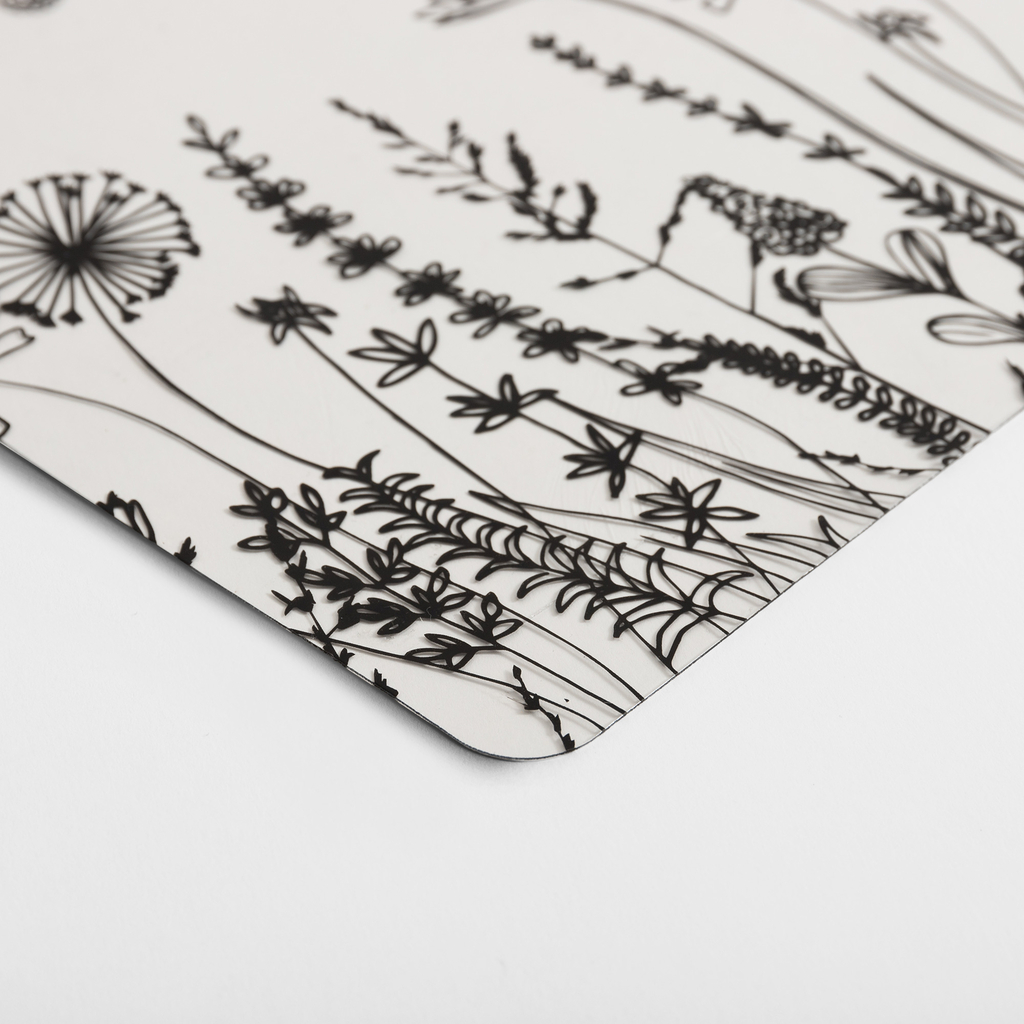 Prestieranie na stôl v čiernej farbe LÚKA 43,5x28