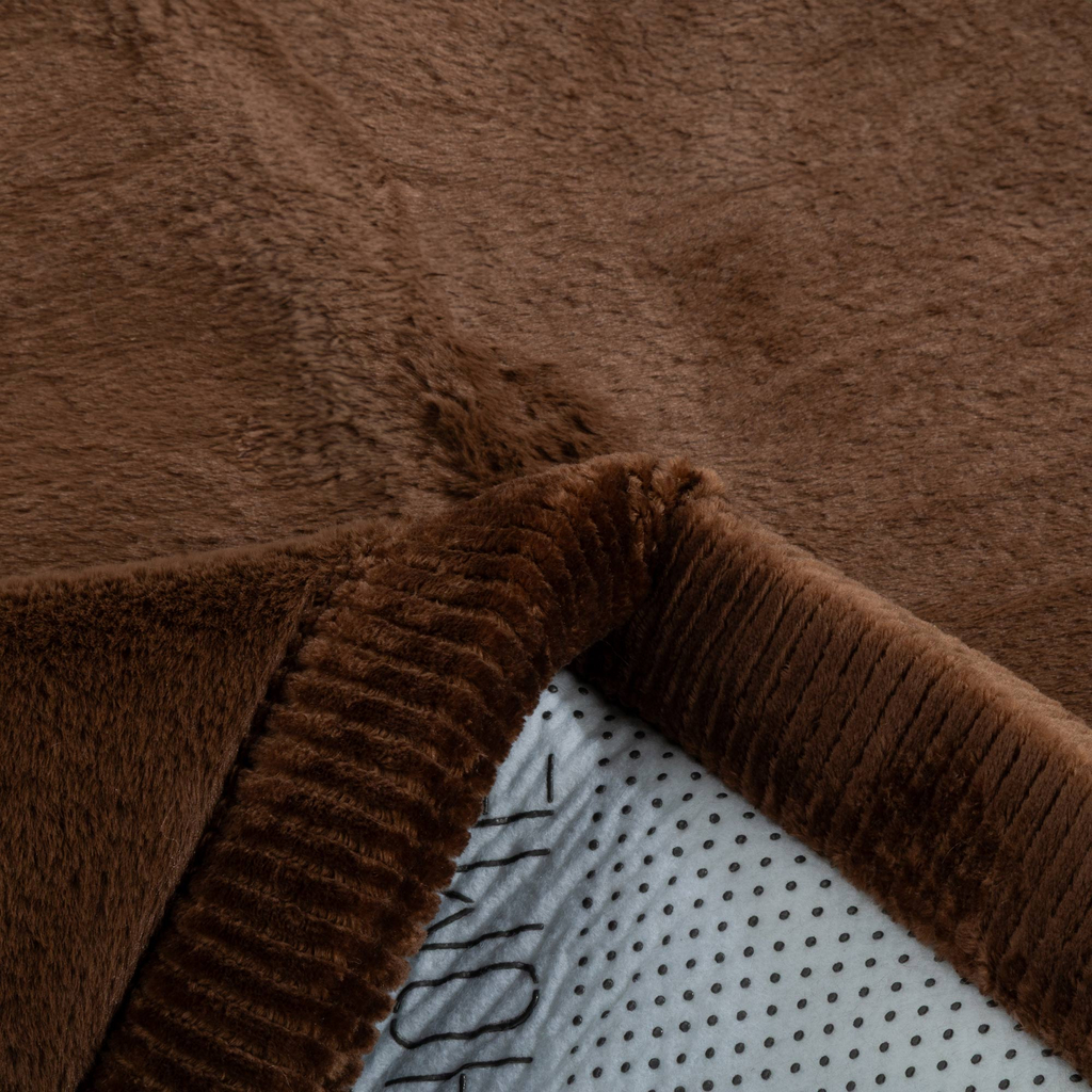 Štvorcový koberec PUFFY SOFT, hnedý, 80x80 cm