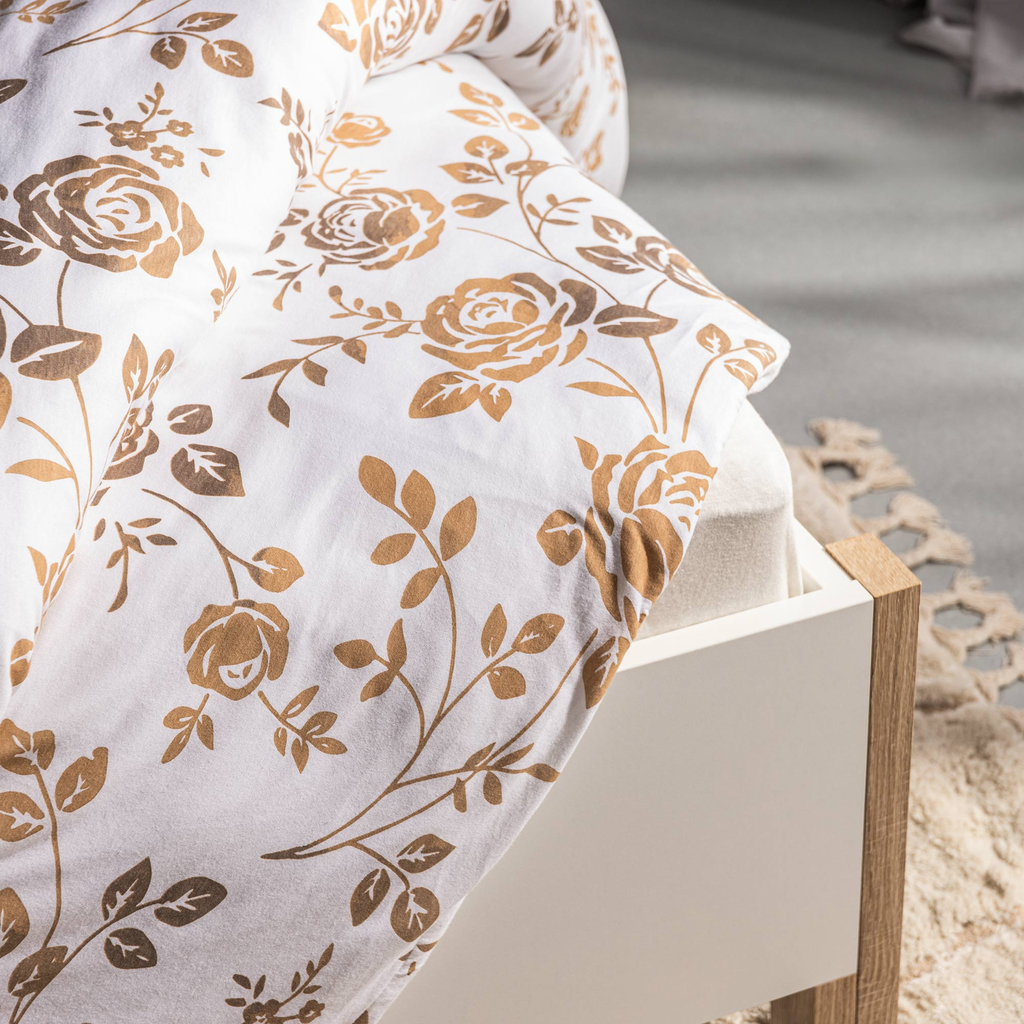 Bavlnená posteľná bielizeň JERSEYLOVE s motívom zlatých ruží 160x200 cm