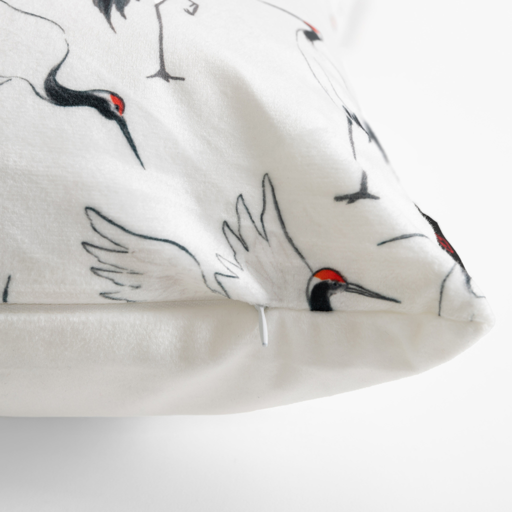 Obliečka na vankúš v bielej farbe LEANDRO 45x45 cm