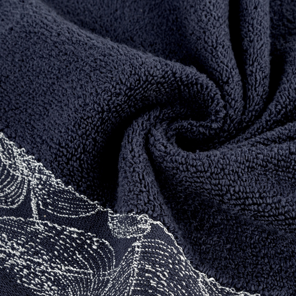 Bavlnený uterák AGIS tmavomodrý 50x90 cm