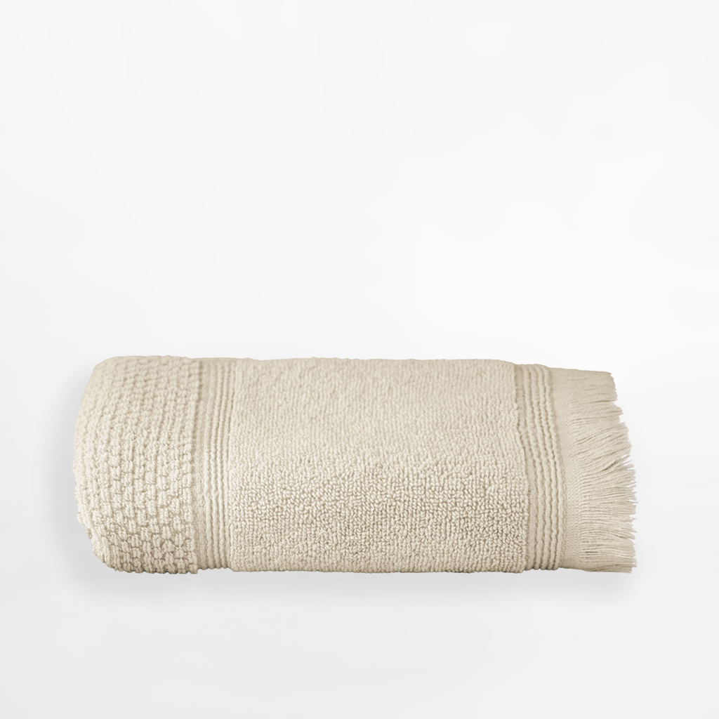 Bavlnený uterák so strapcami v béžovej farbe SANTORINI 70x140 cm