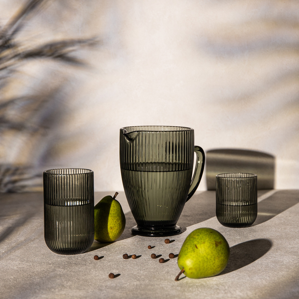 Vrúbkovaný vysoký pohár 400 ml