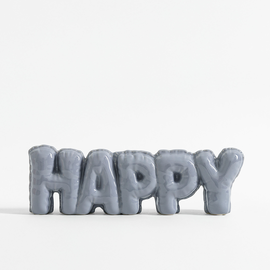 Dekorácia - nápis HAPPY v sivej farbe