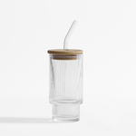 Drážkovaný pohár s bambusovým viečkom a slamkou 320 ml