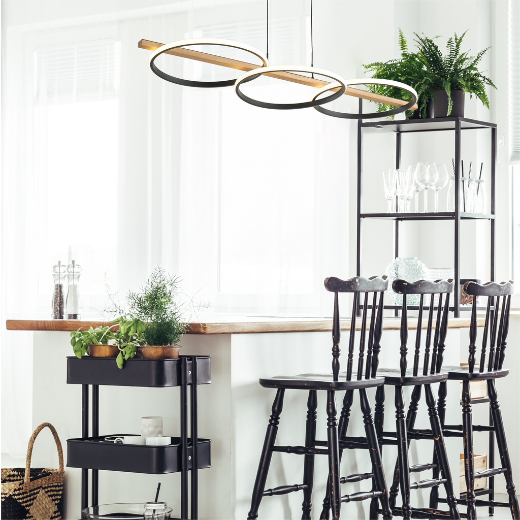 Závesné LED svietidlo 3 krúžky svetlé drevo čierne ALMERIA