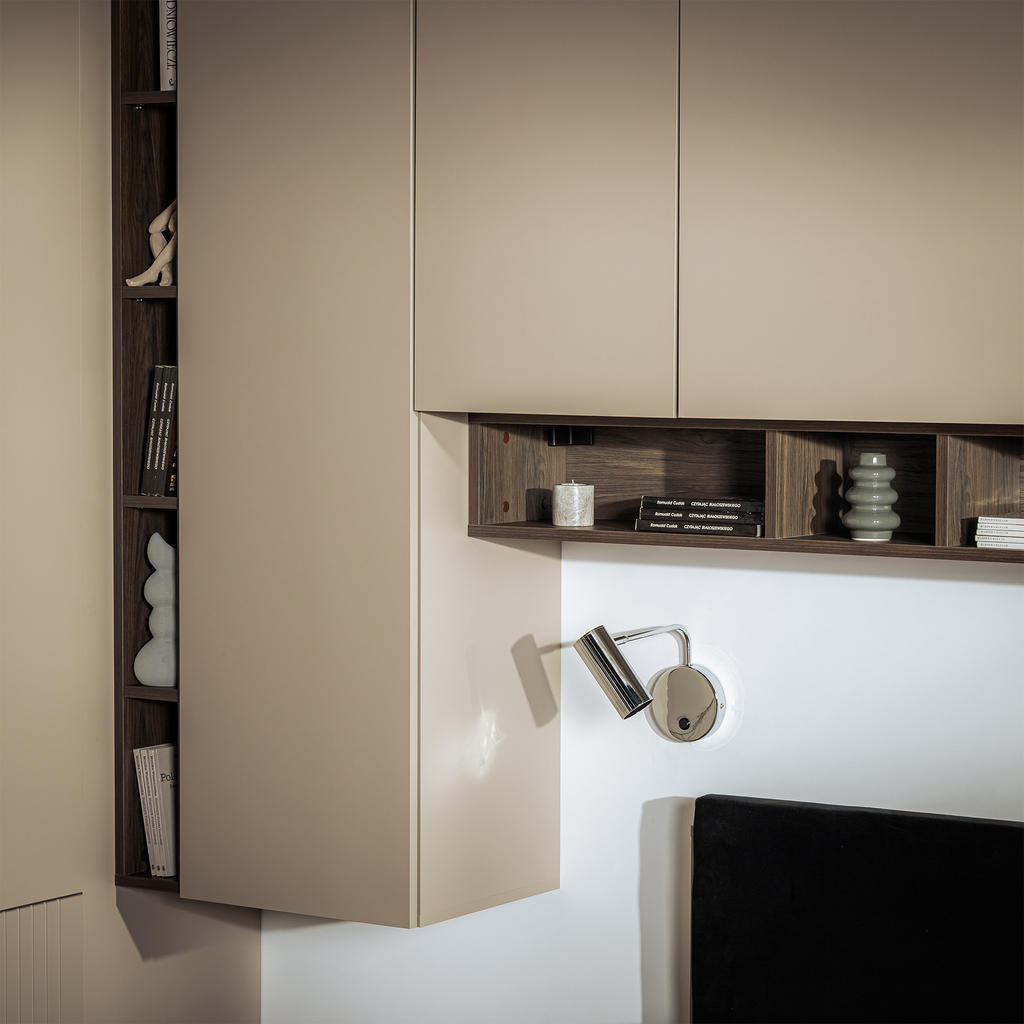 Vertikálna závesná skrinka, plytká CREMONA 77 cm