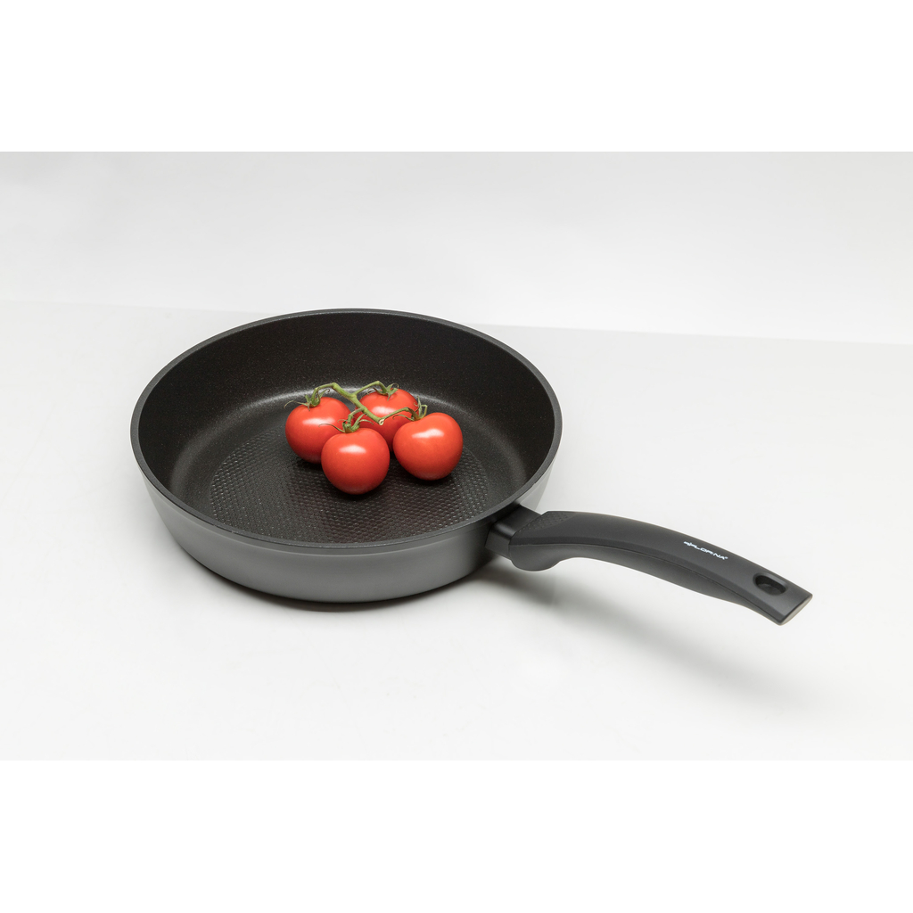 Nepriľnavá panvica SILVER PERFETTO 28 cm