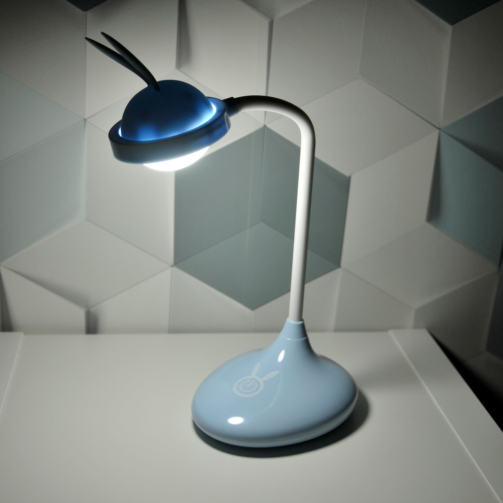 Stolná lampa detská modrá LED USB RABBIT