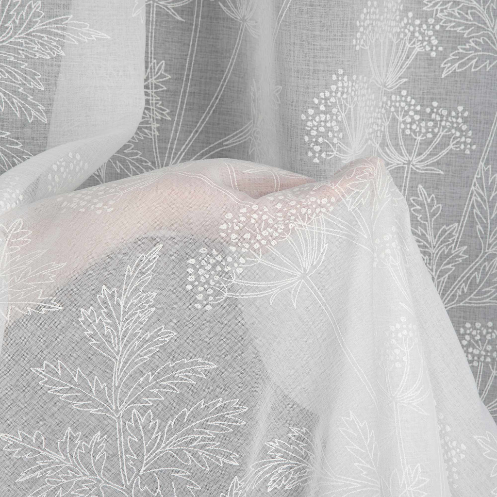 Záclona na priechodkách v bielej farbe POLI 140x250 cm