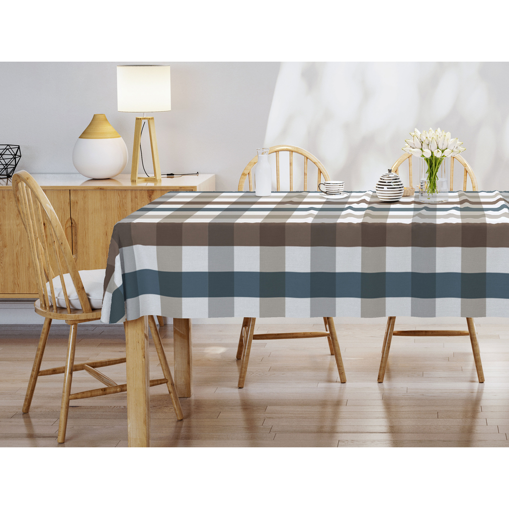 Obrus s károvaným vzorom 140x200 cm