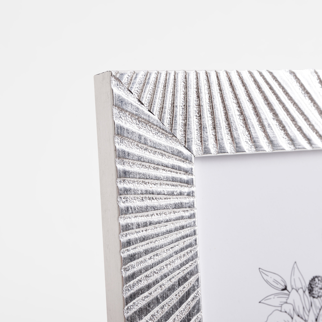 Rám na fotografiu v glamour štýle 13x18 strieborný