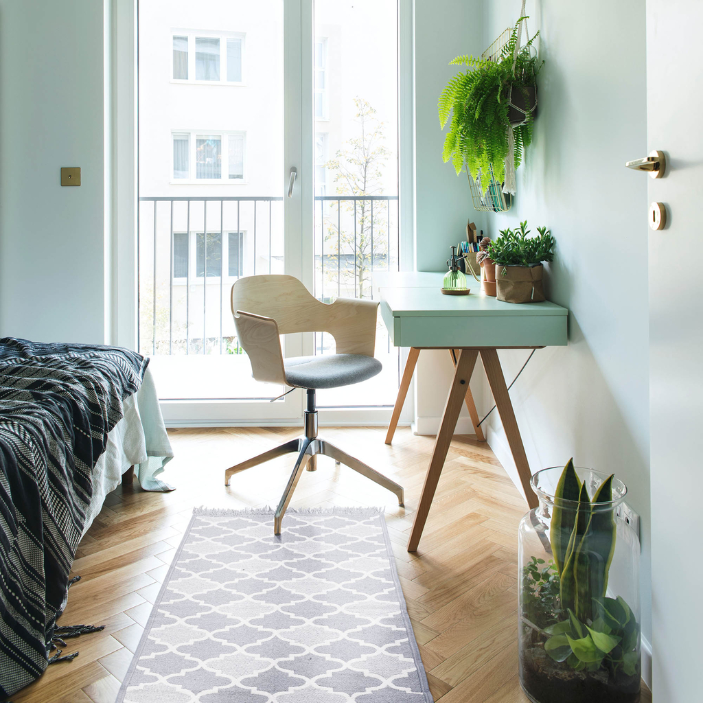 Sivý koberec v marockom vzore ALBORG 50x80 cm