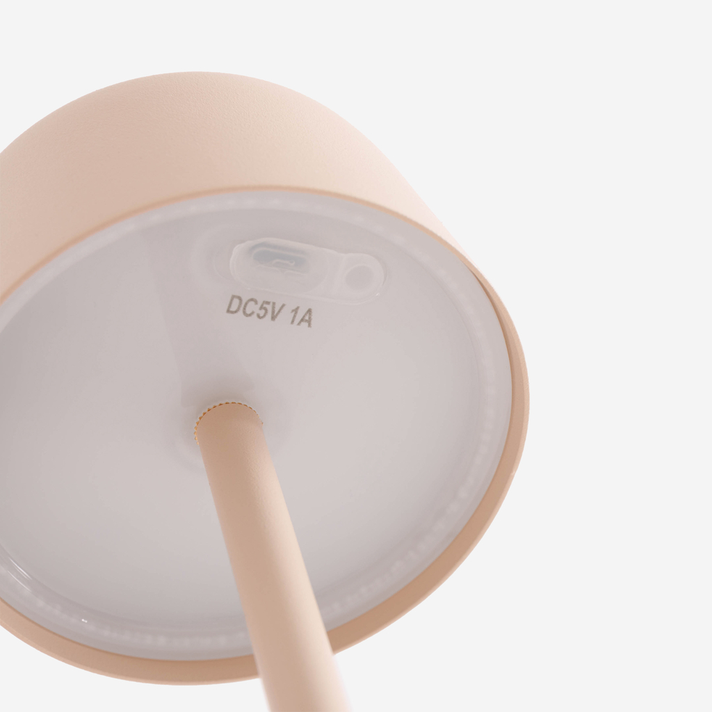 Stolná lampa LED IP44 krémová POCO