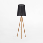Stojacia lampa s čiernym tienidlom WALZ
