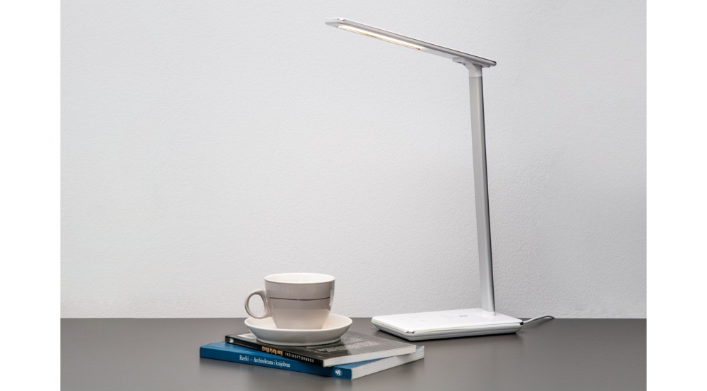 Biela stolná lampa LED CLARA s indukčnou nabíjačkou