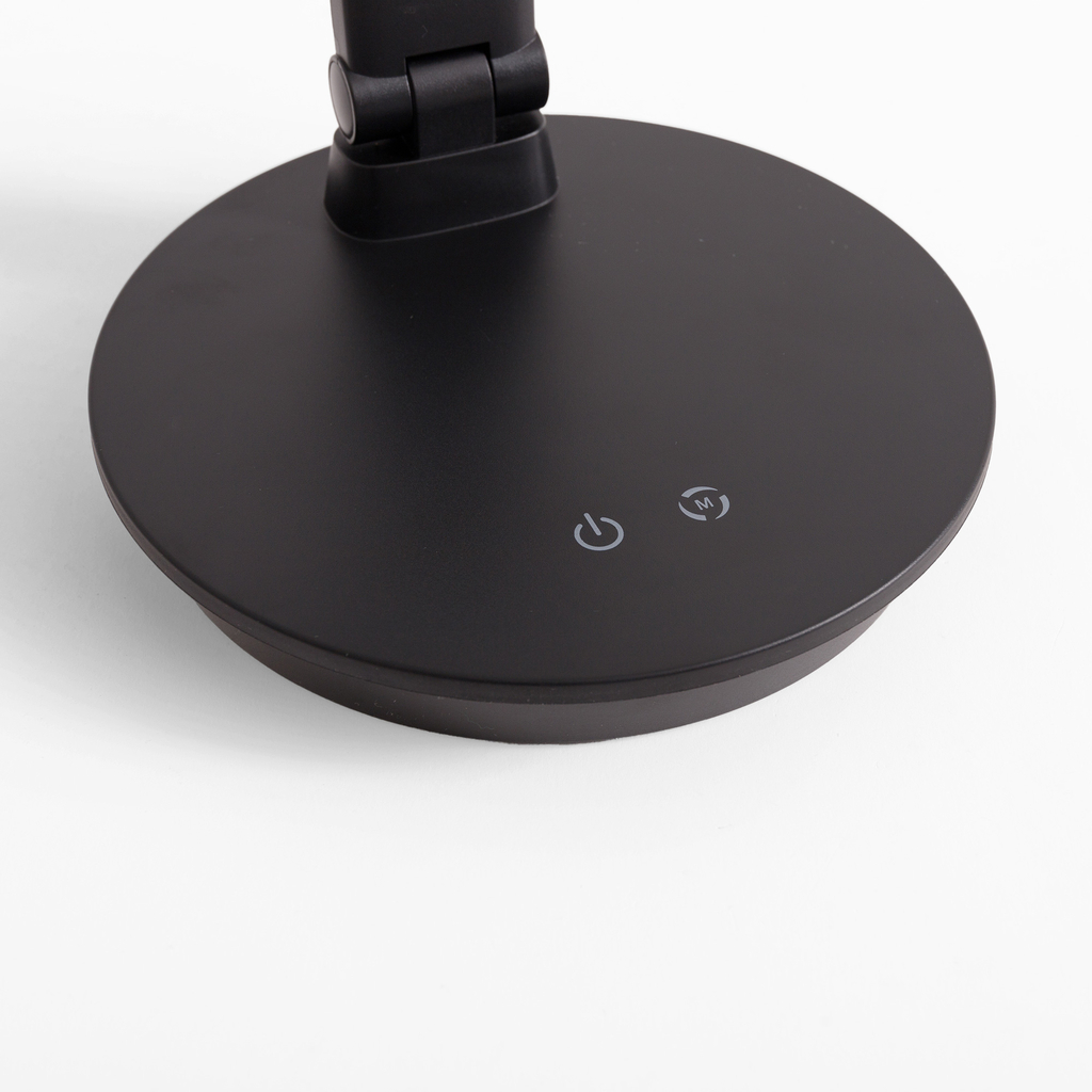 Stolná LED lampa s okrúhlou základňou čierna