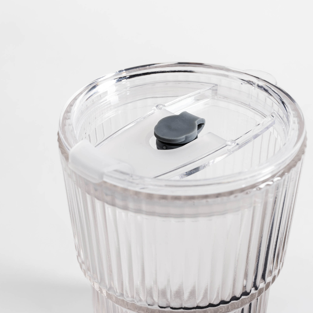 Pohár so slamkou a viečkom 350 ml