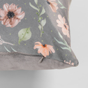 Kvetinová dekoratívna obliečka na vankúš DAISY sivá 45x45 cm