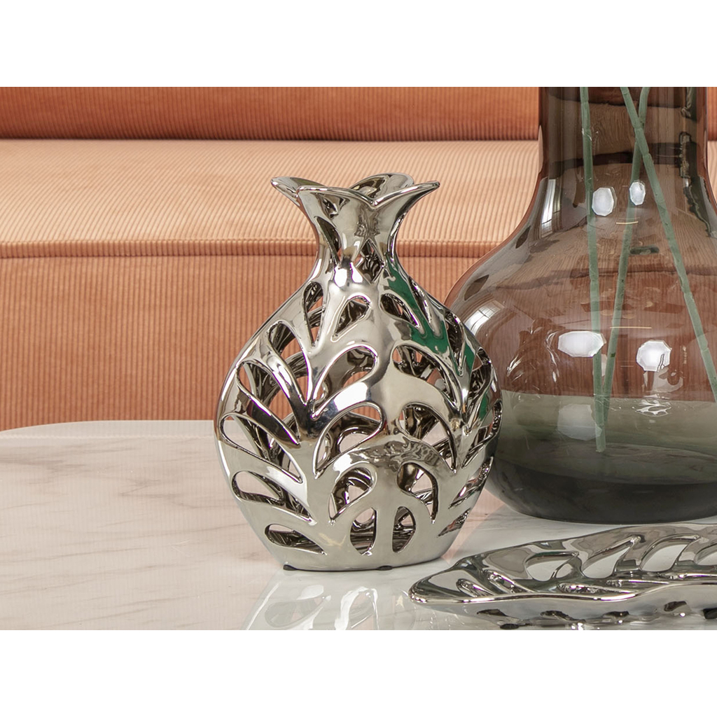 Ozdobná strieborná váza s otvormi 28 cm