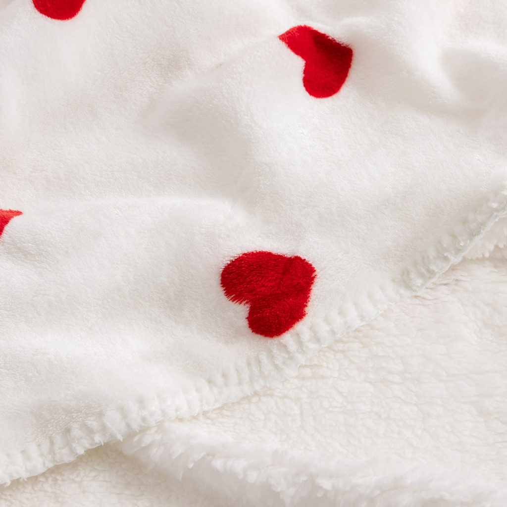 Zimná deka SHERPA RED HEARTS 150x200 cm