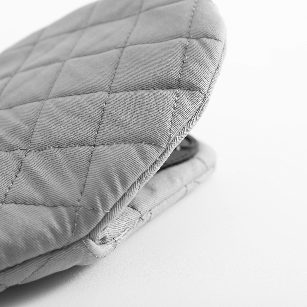 Kuchynská rukavica LIVIO čierno-sivá