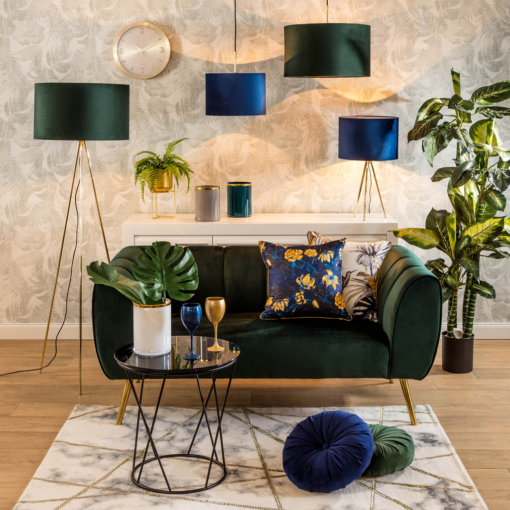 Lampa na zlatej trojnožke tienidlo zelené velúrové INGA