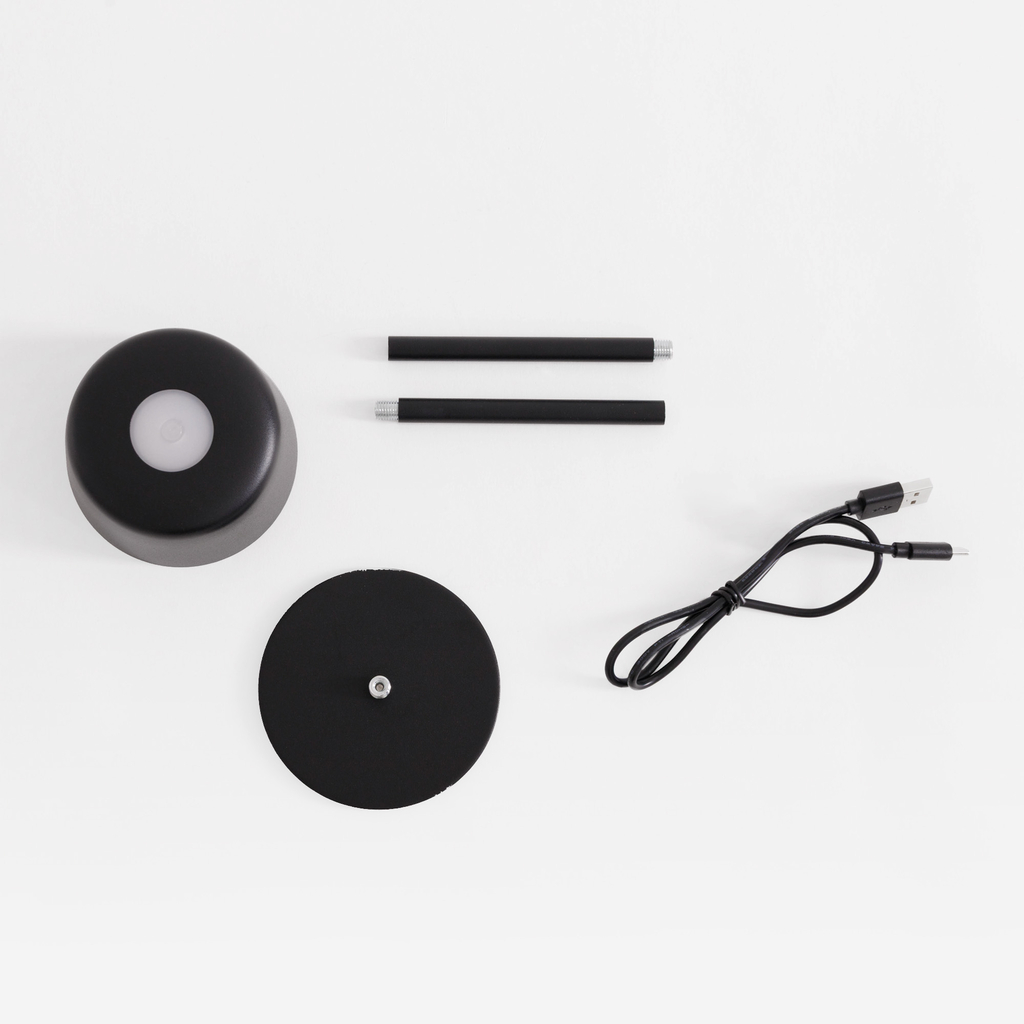 Stolná lampa LED IP44 čierna POCO