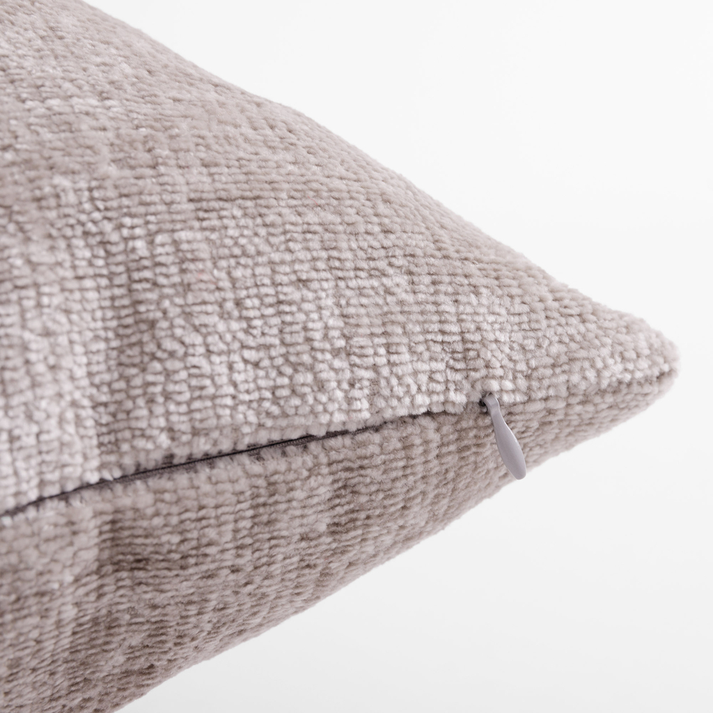 Dekoratívny vankúš taupe GLOW 60x60 cm