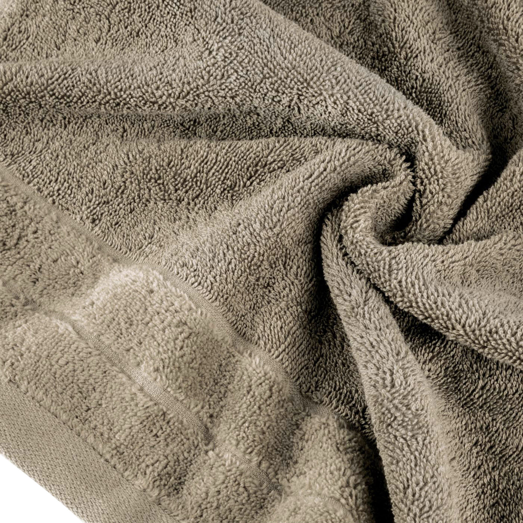 Bavlnený uterák DAMLA svetlohnedý 50x90 cm