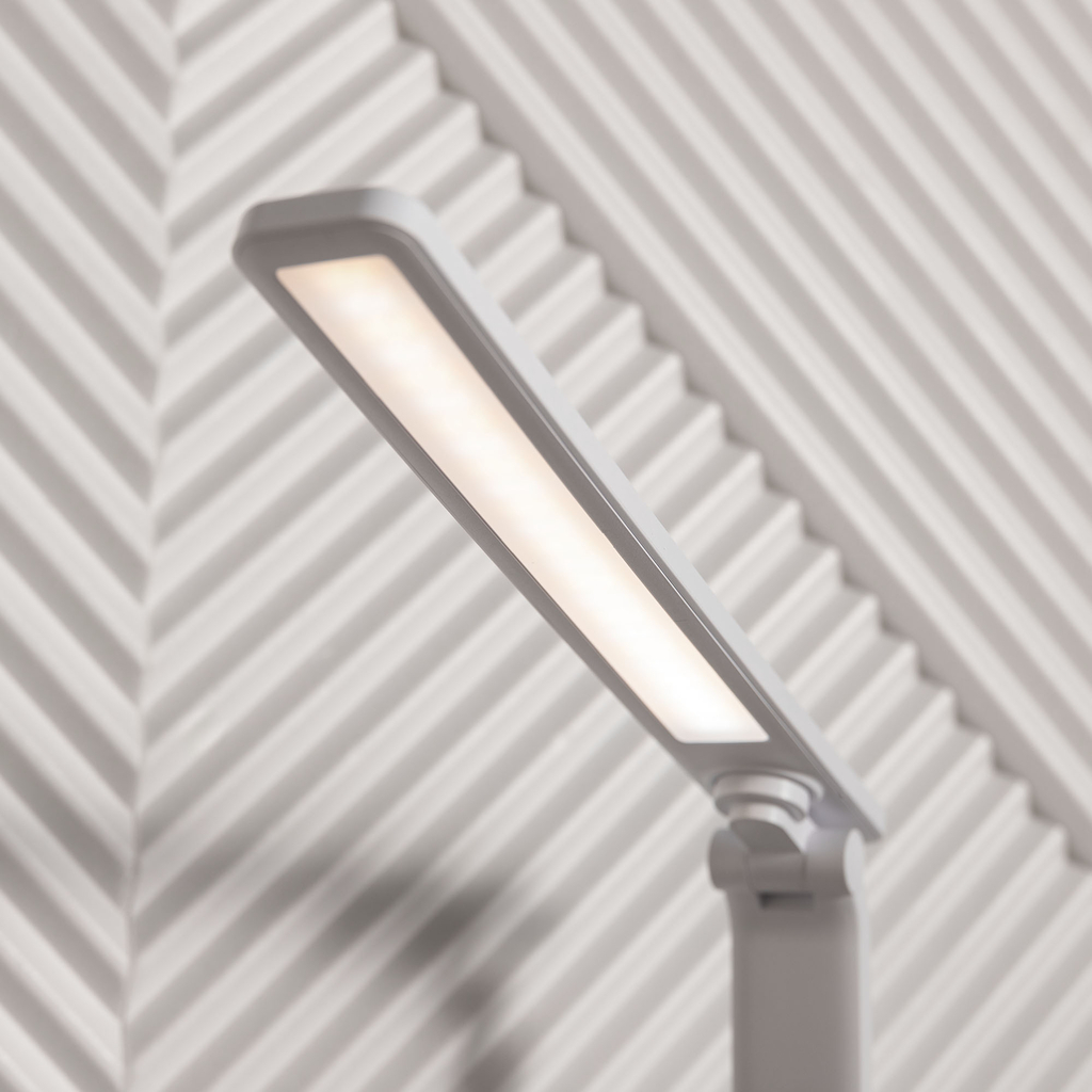 Stolná LED lampa s okrúhlou základňou biela