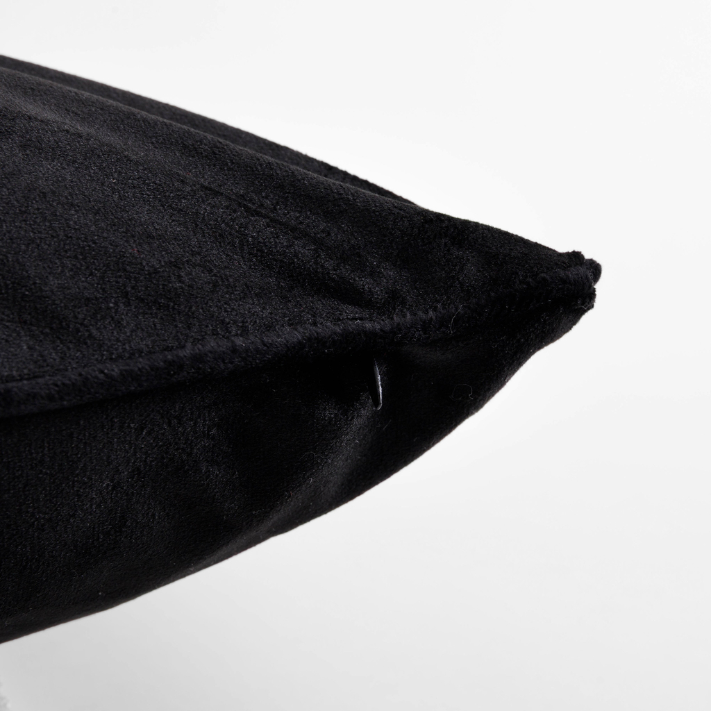 Dekoračná obliečka na vankúš čierna PERLA 45x45 cm