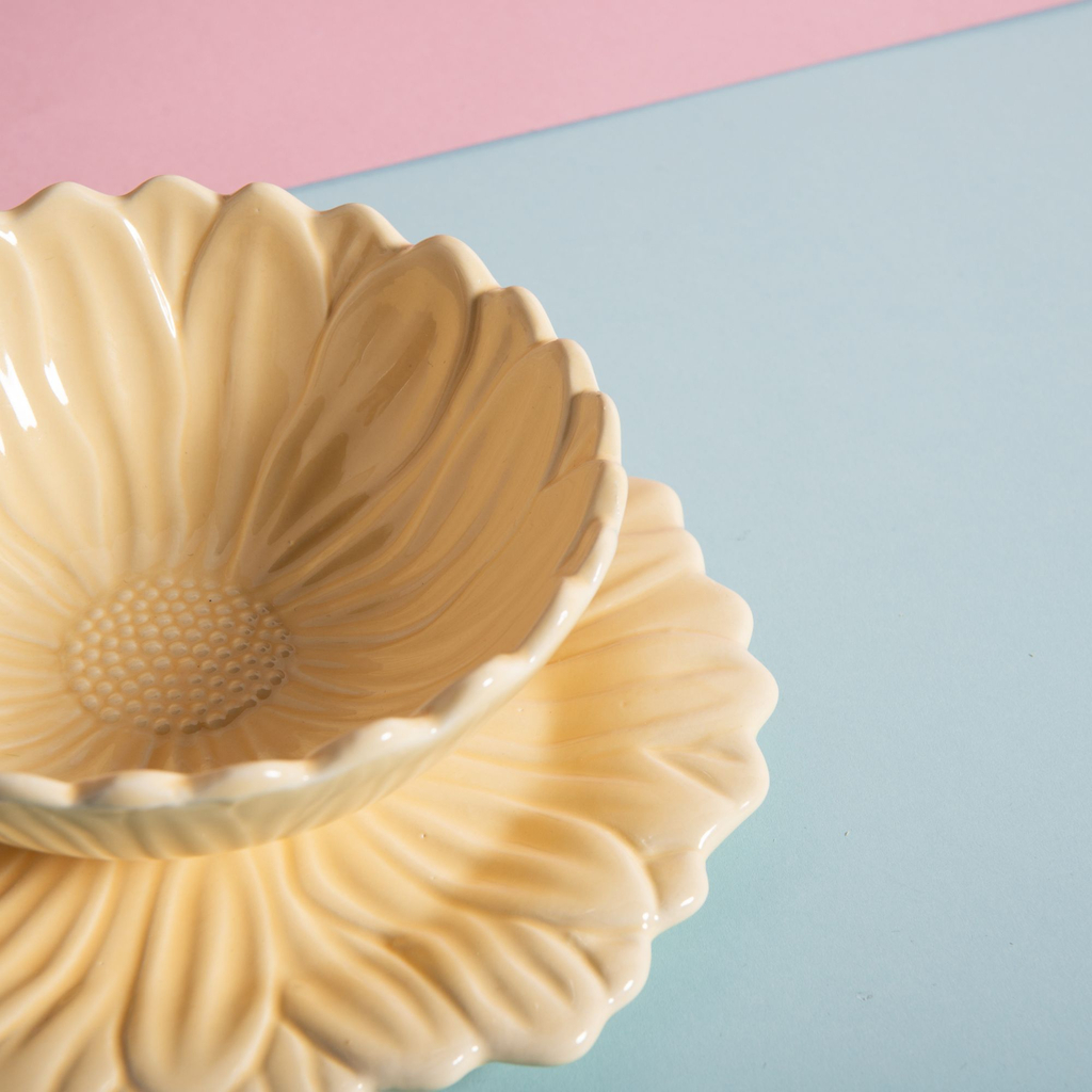 Dezertný tanier žltý kvet 21 cm