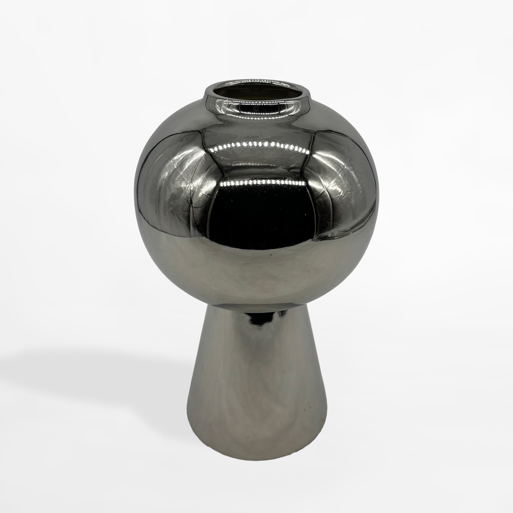 Moderná váza strieborná 25 cm