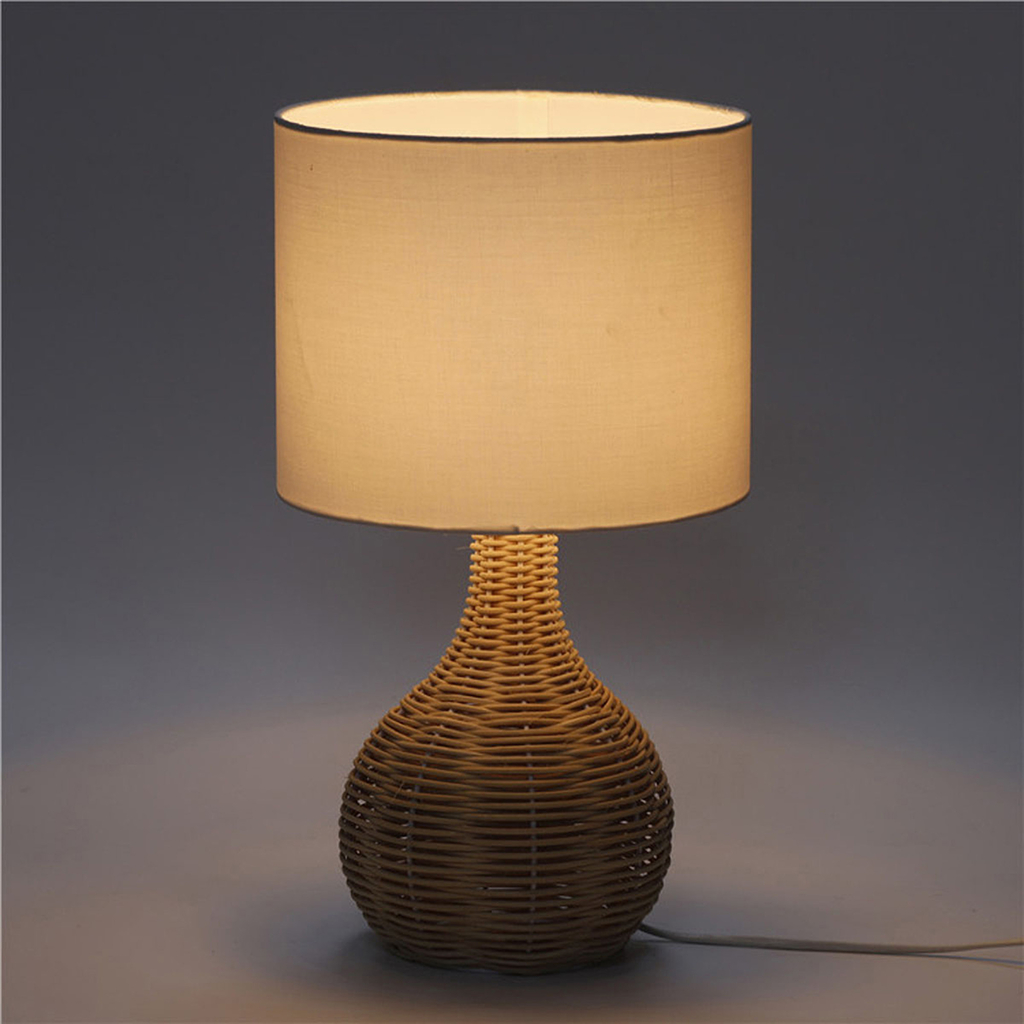 Ratanová stolná lampa BALI