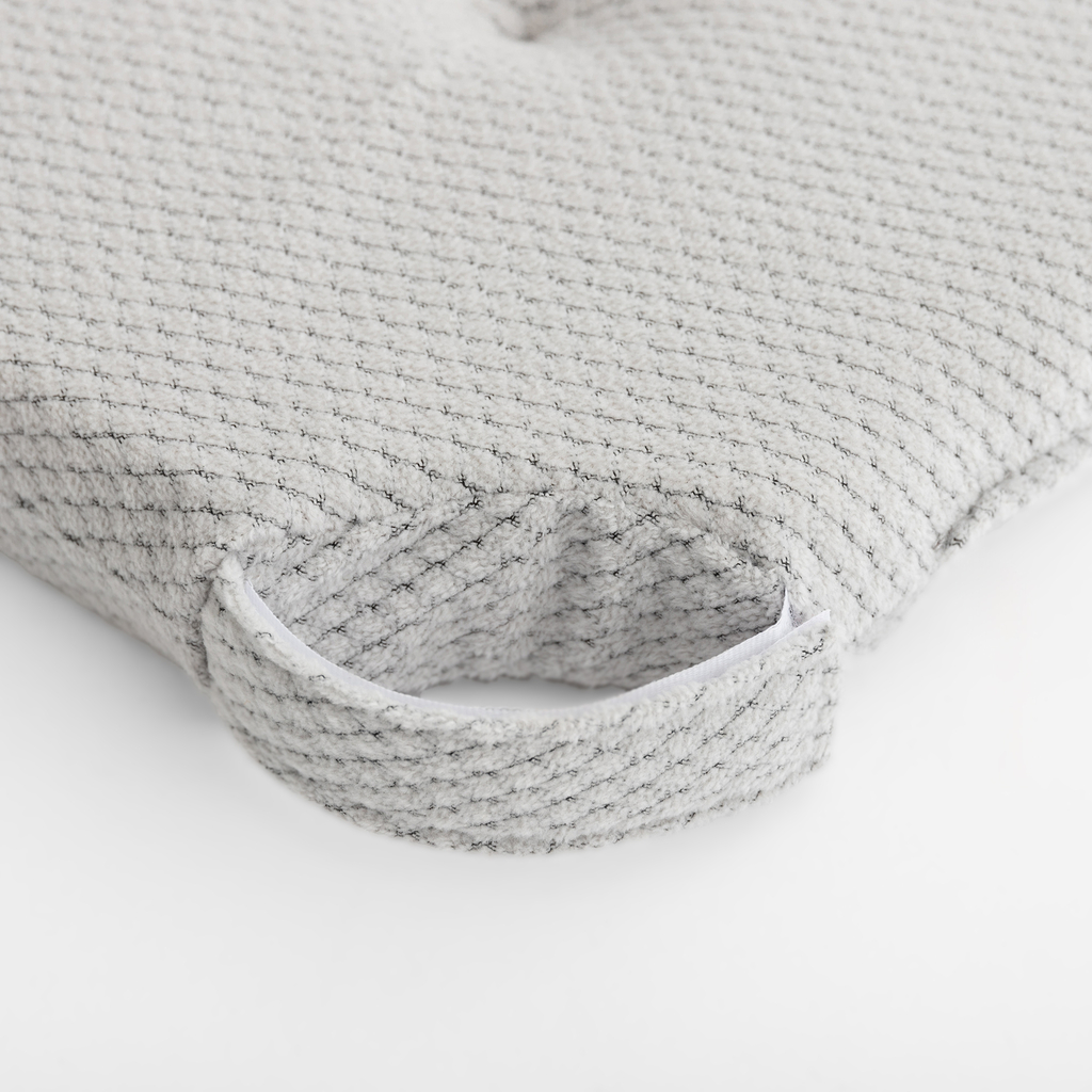 Podsedák na stoličku svetlosivý LUPPA 40x40 cm