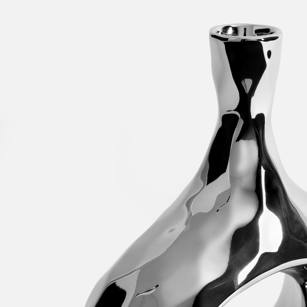 Moderná váza strieborná 20 cm