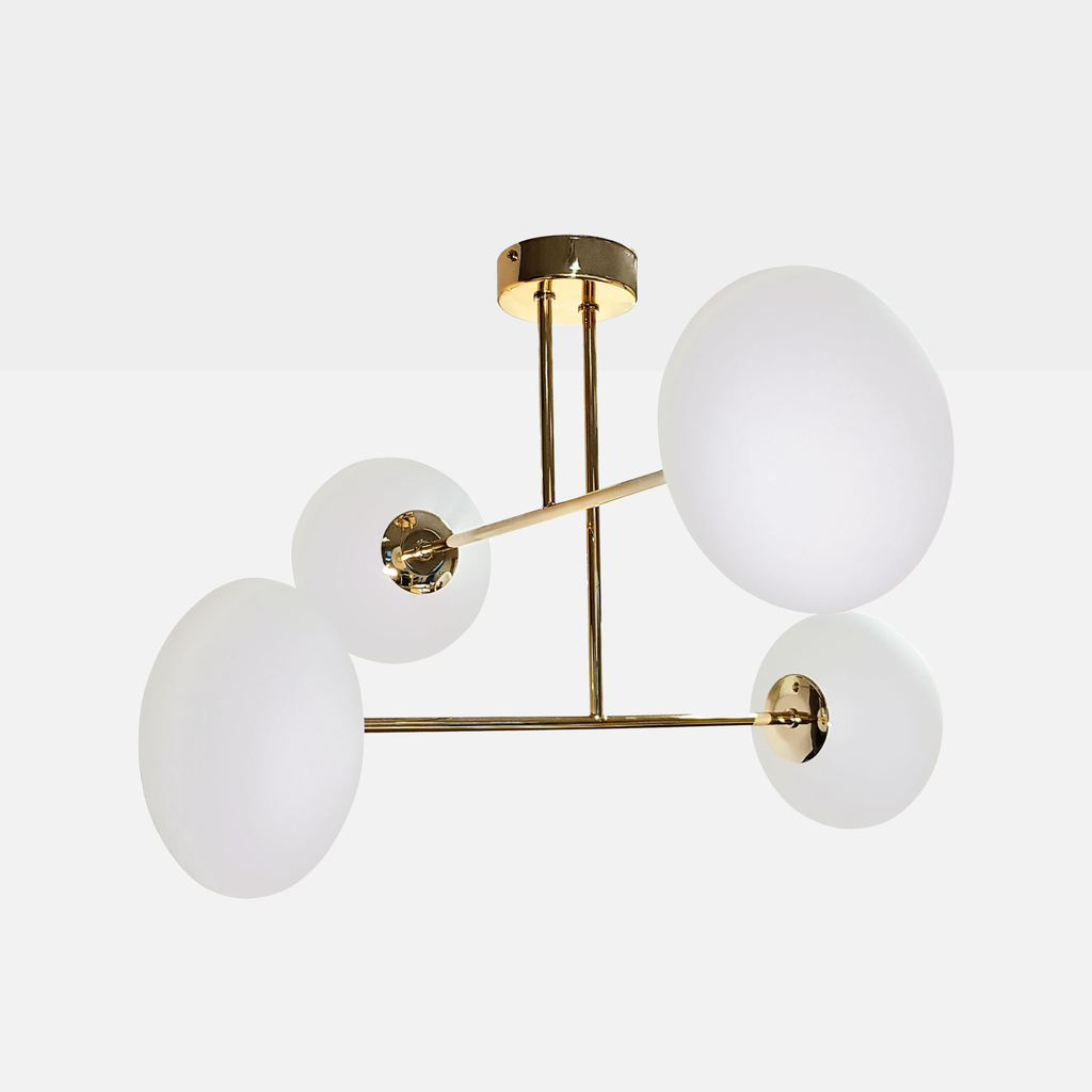 Stropné svietidlo v zlatej farbe 4 oválne tienidlá MILO 60x60 cm.