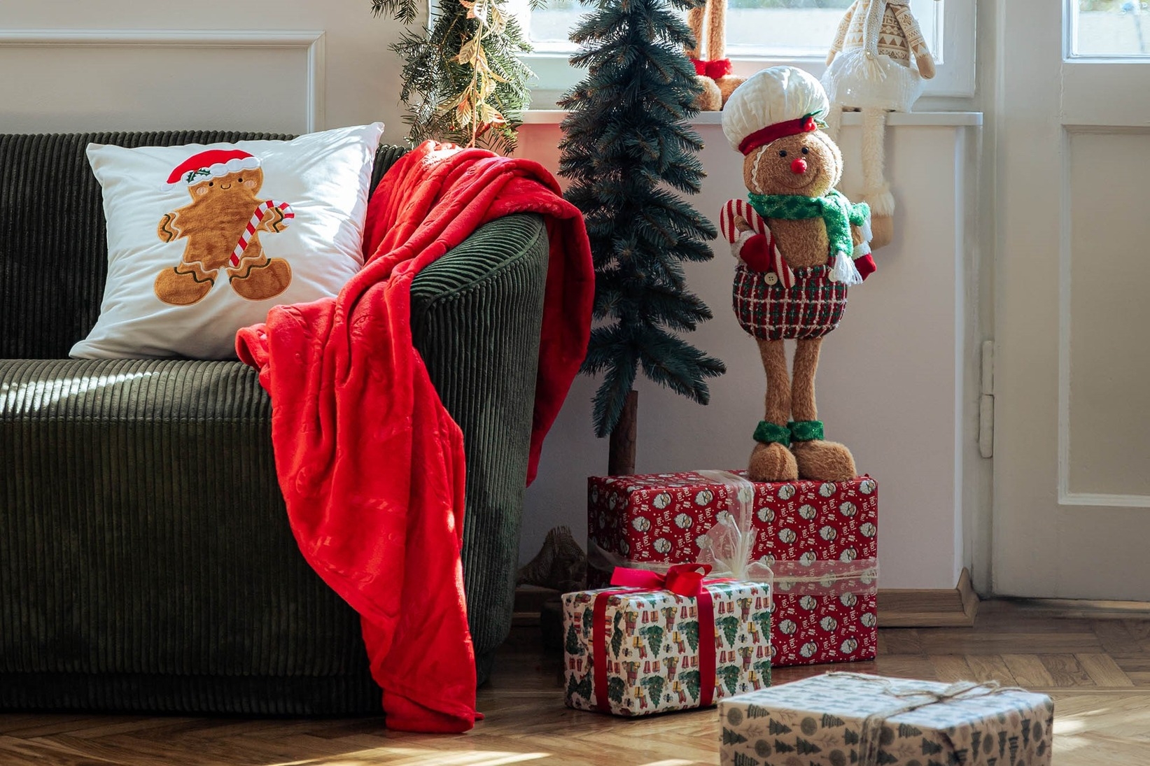 Dekoratívny vianočný stromček - symbol Vianoc pre deti