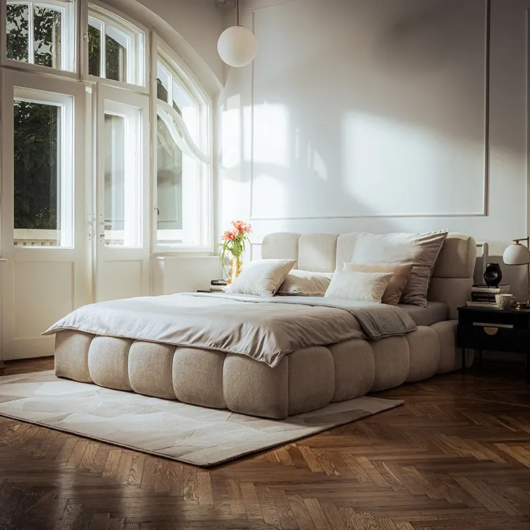 Čím zakryť posteľ v spálni? Prikrývkou alebo prehozom?