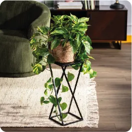 Stojany na kvetiny a kvetináče