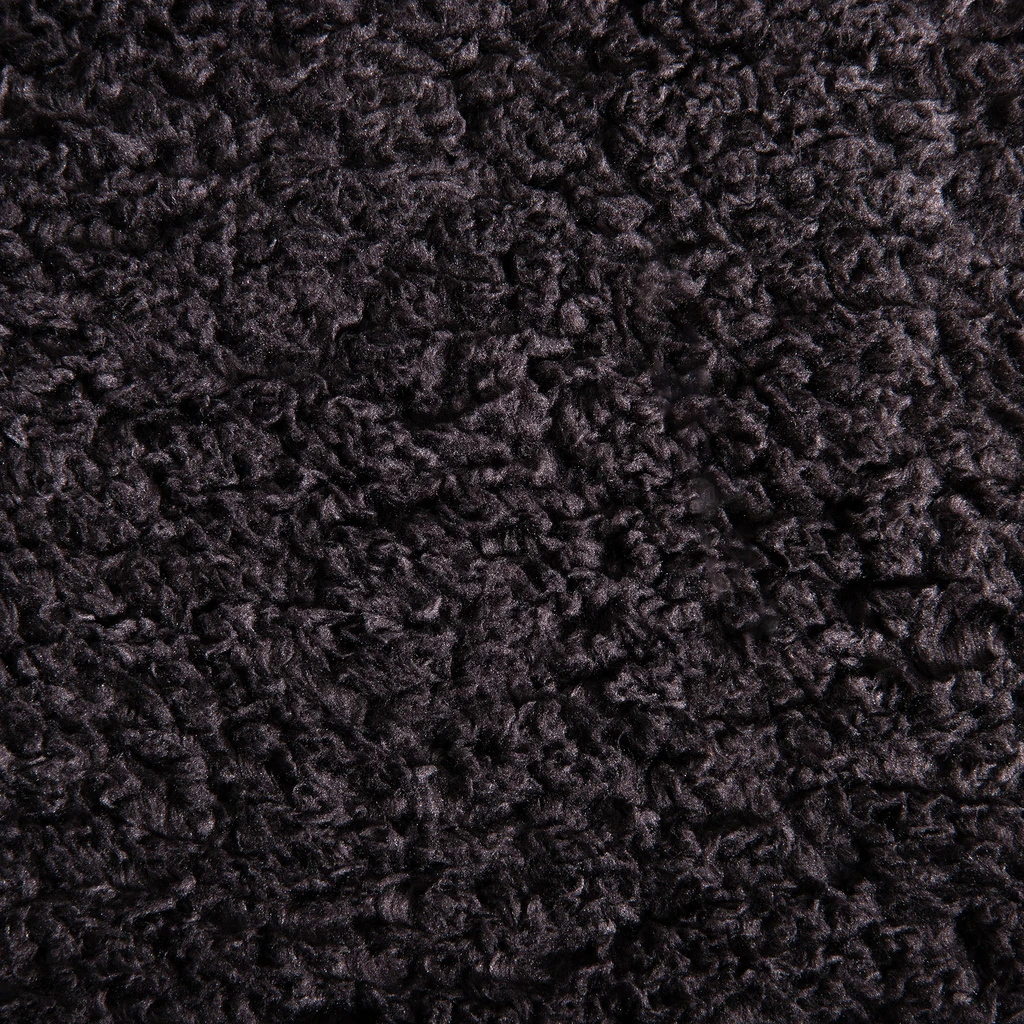 Czarny, miękki koc z sherpy