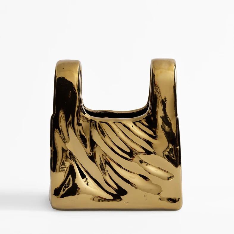 Wazon w kształcie torby w kolorze złotym