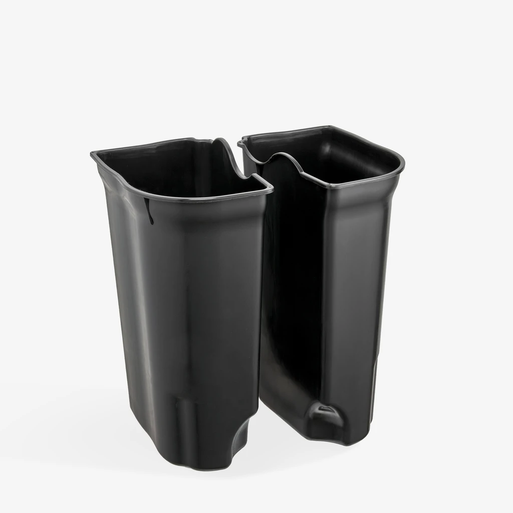 Dwukomorowy pojemnik na śmieci z pokrywą i pedałem