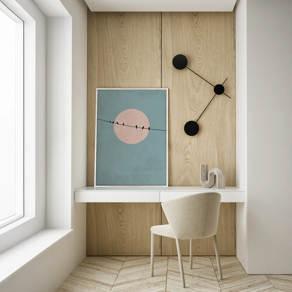 Niebieski obraz z grafiką czarnych ptaków siedzących na linii