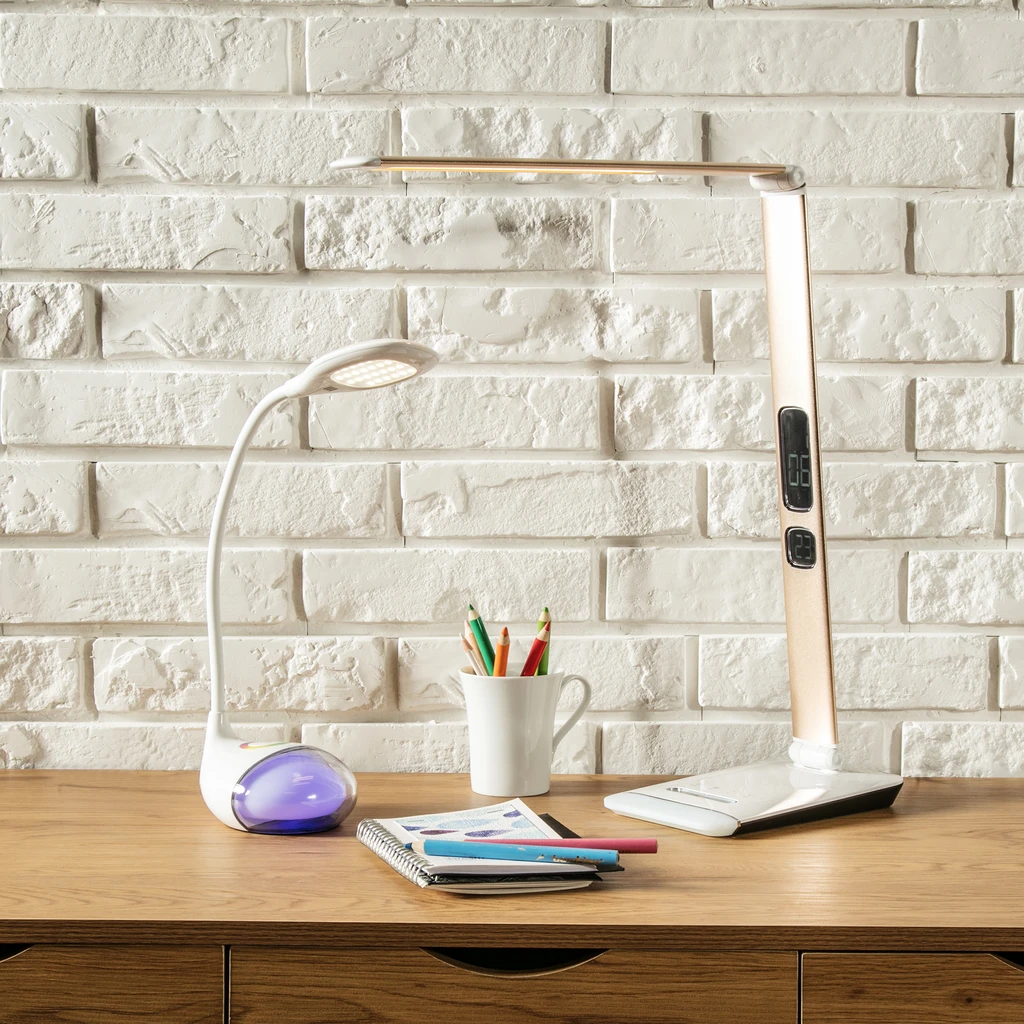 Stolná LED lampa Q10A