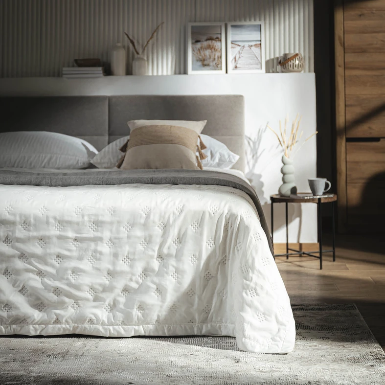Prehoz na posteľ vo farbe ecru CLOUD 180x200 cm