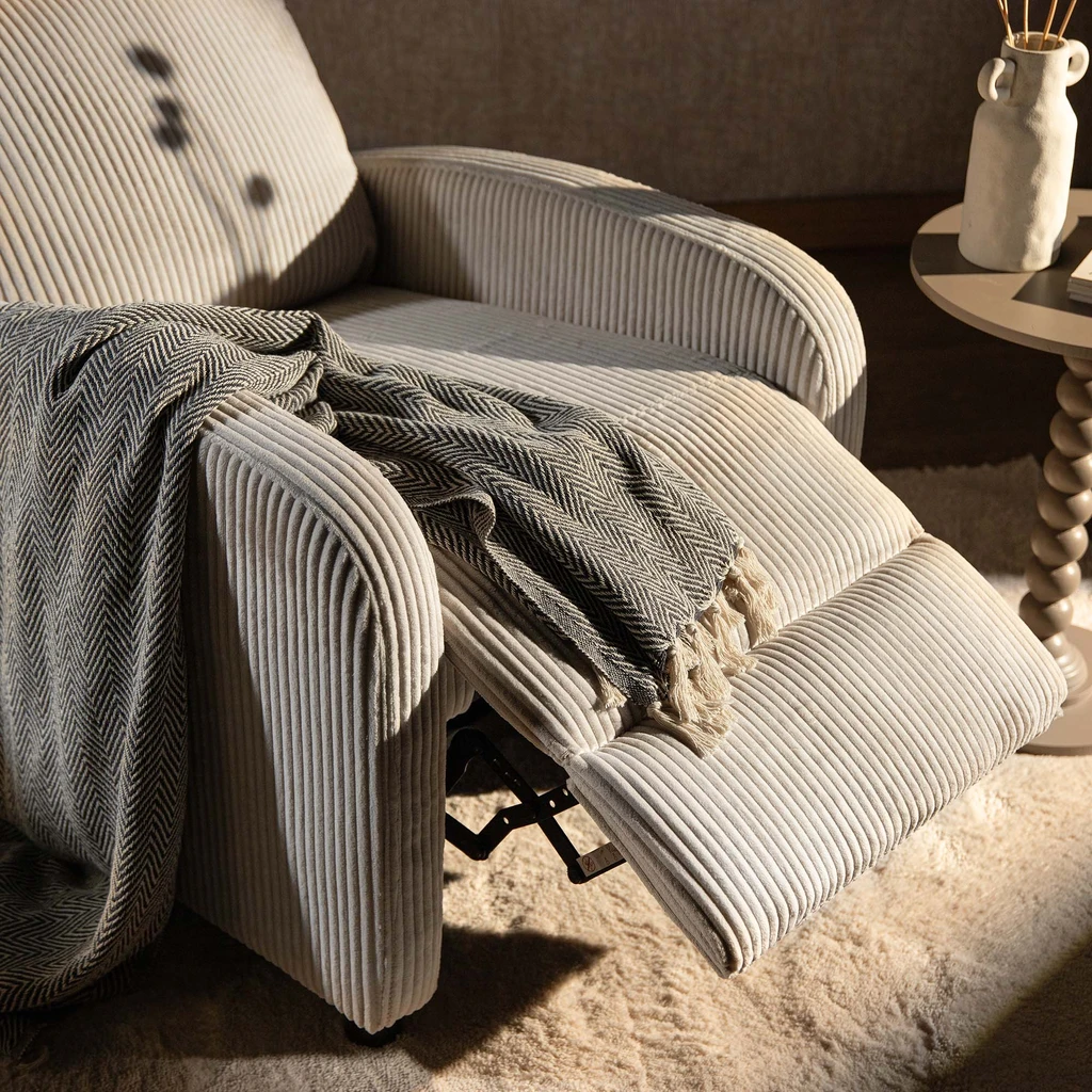 Tmavosivá deka SALINA 125x150 cm