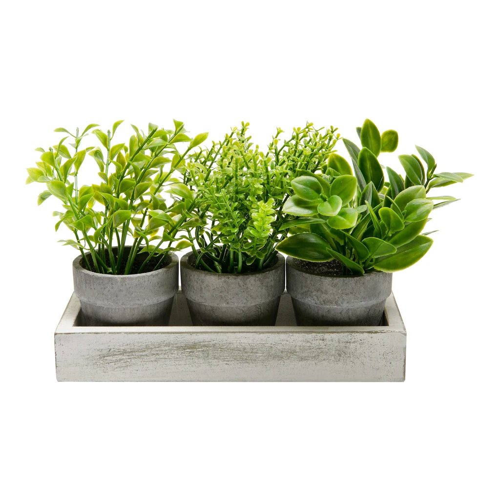 Umelé kvety v drevenej krabičke 20 x 14 cm