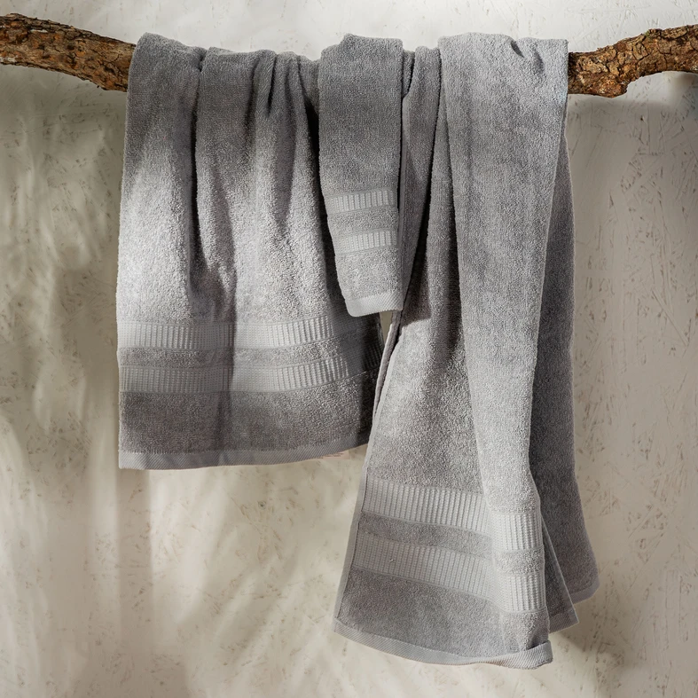 Kúpeľňový uterák TULSA sivý 70x140 cm